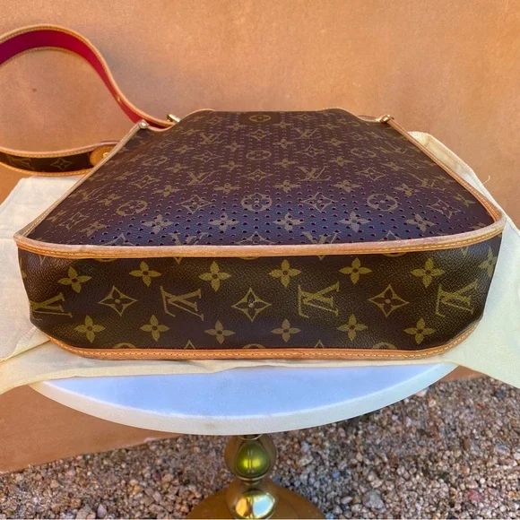 SOLD Louis Vuitton Monogram Perforated Monogram Musette Bag - Picture 9 of 13